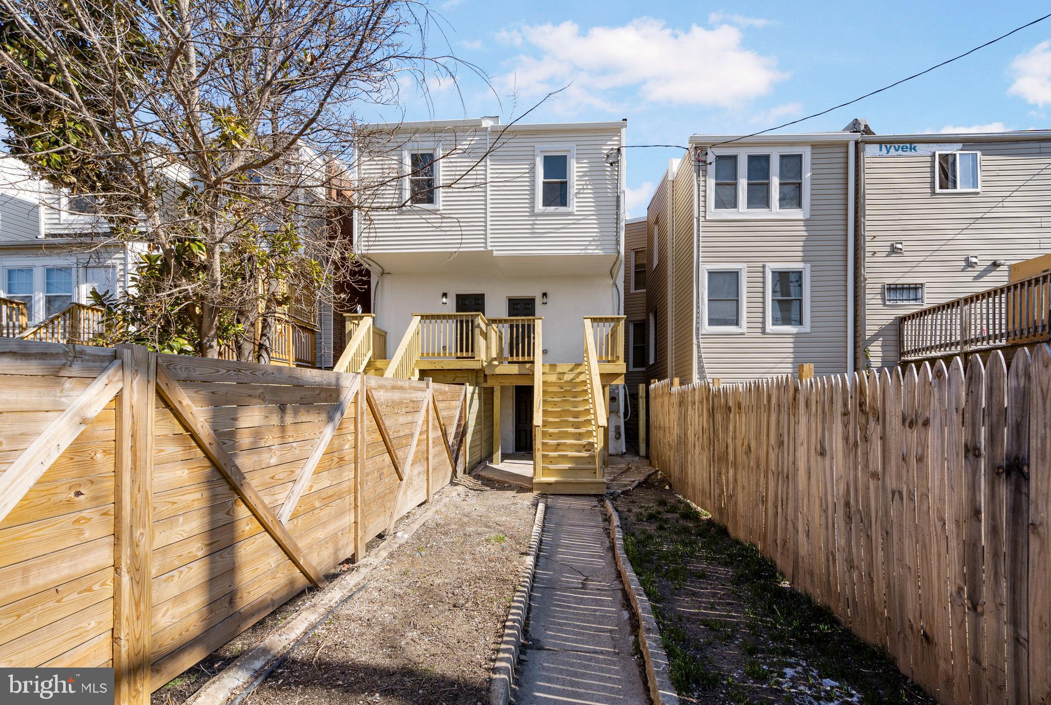 2504 MCCULLOH STREET