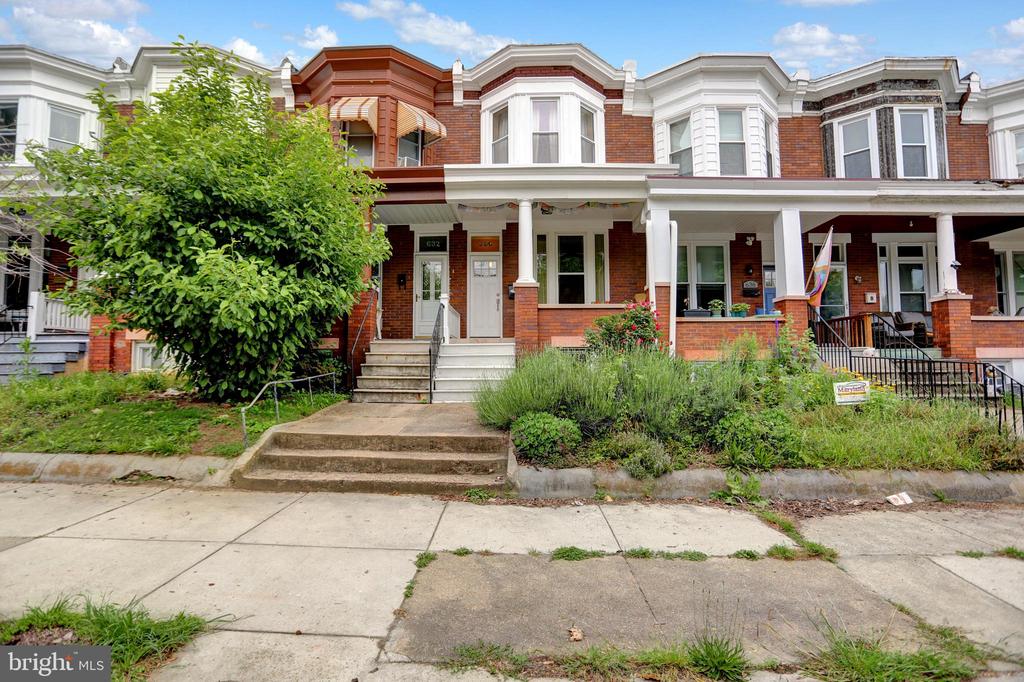 634 E 35TH STREET