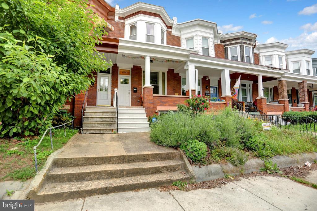 634 E 35TH STREET