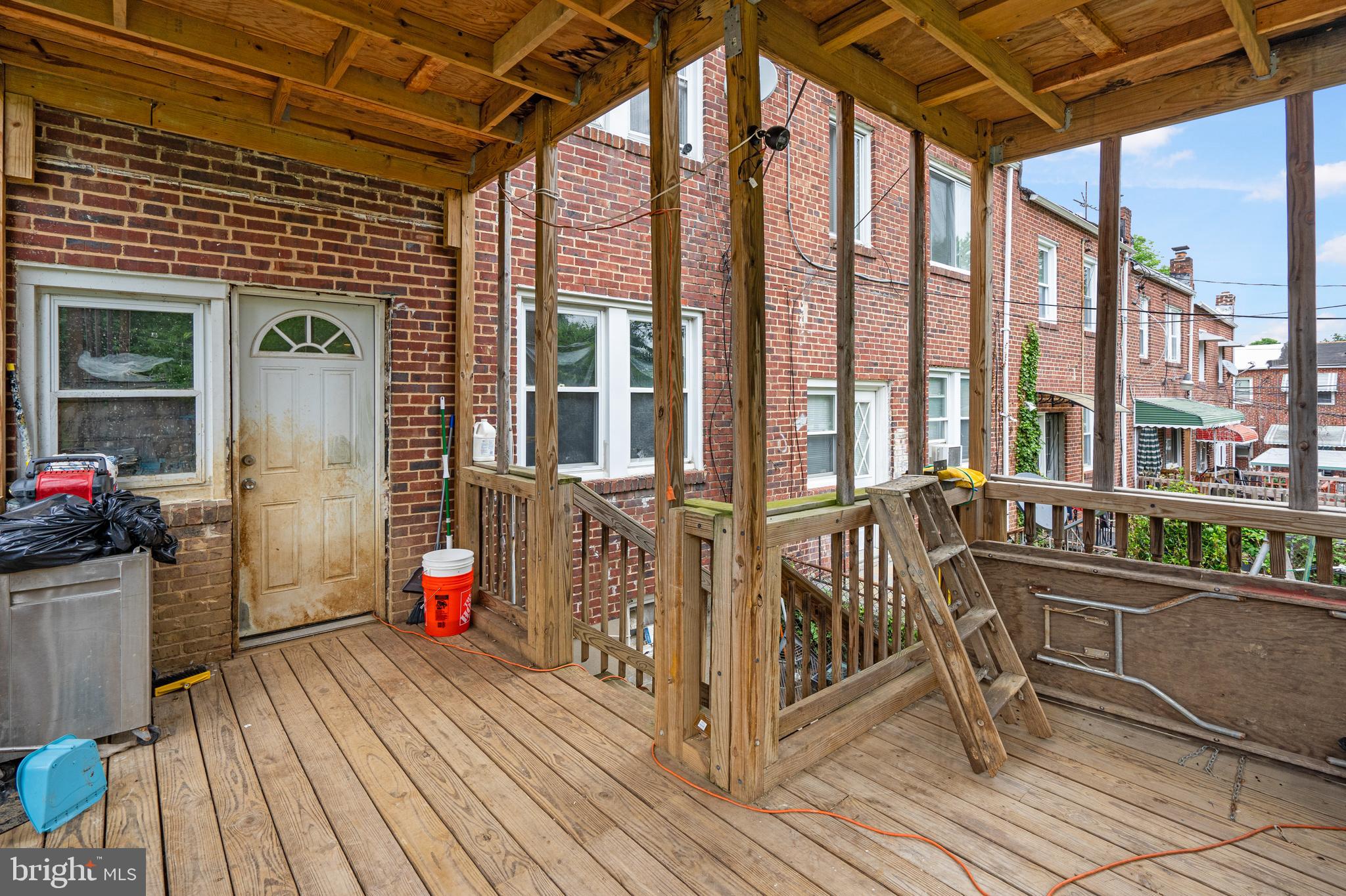 2409 KEYWORTH AVENUE