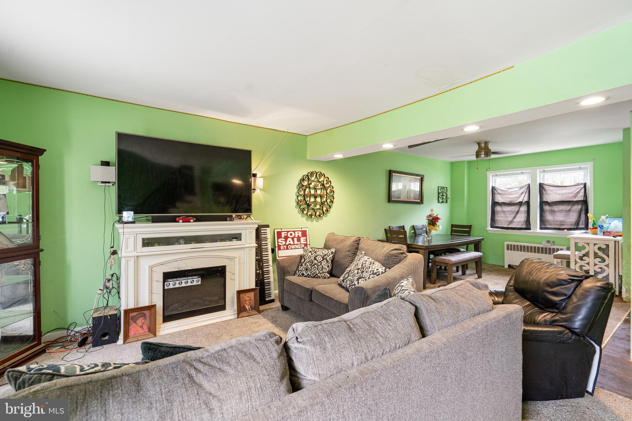 2409 KEYWORTH AVENUE