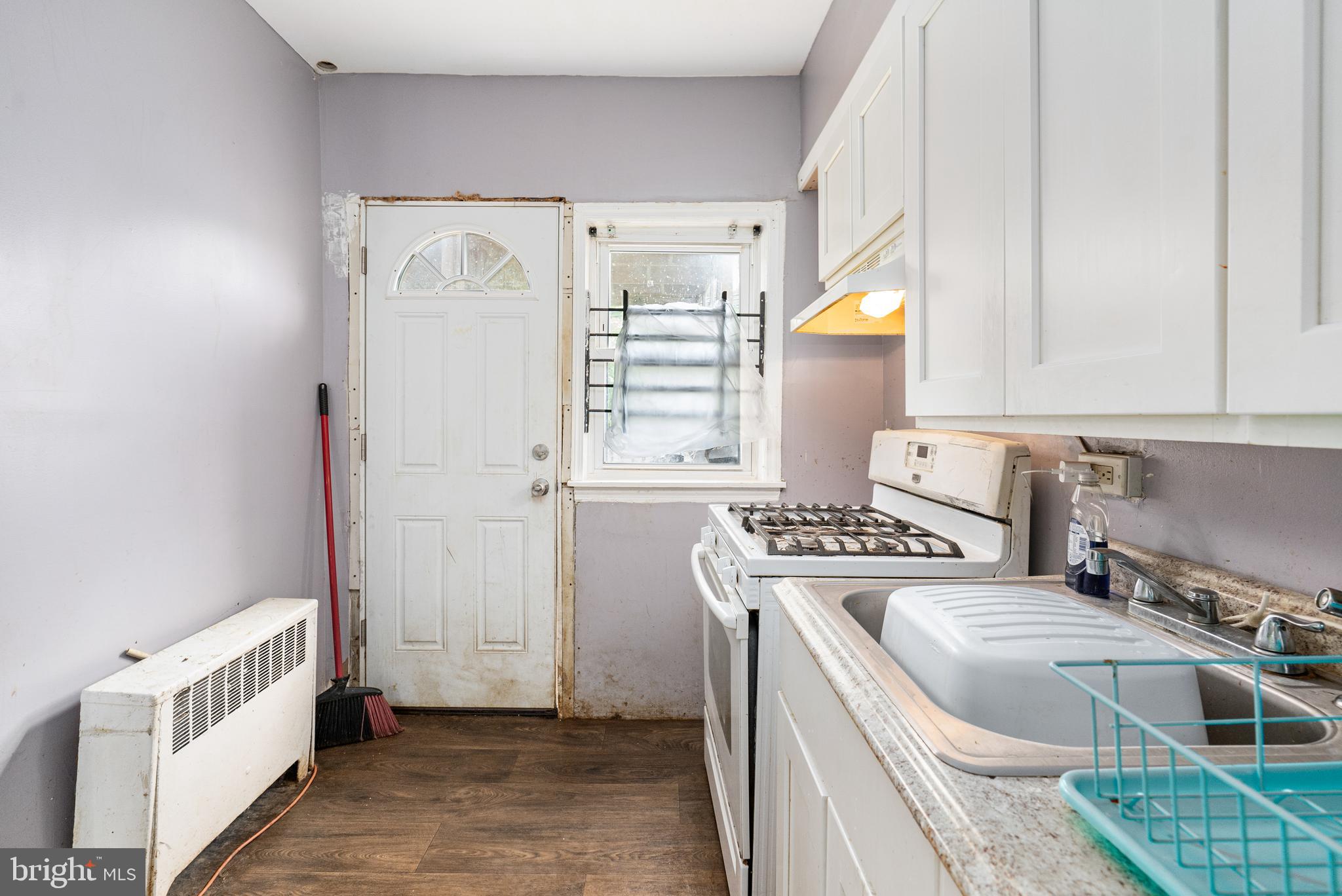 2409 KEYWORTH AVENUE