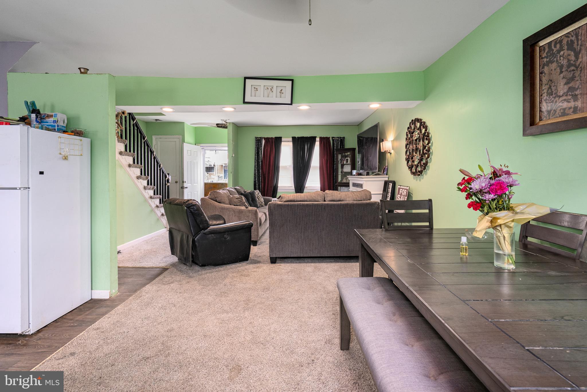 2409 KEYWORTH AVENUE