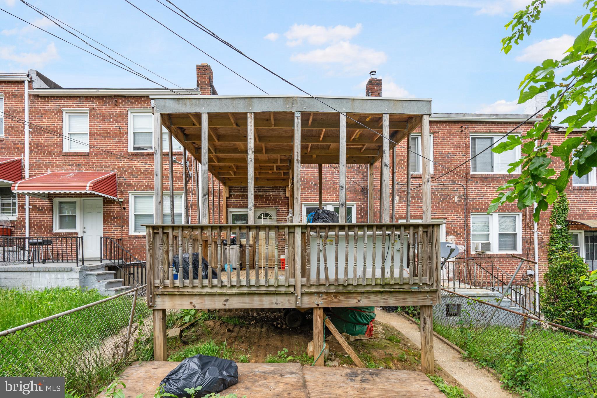 2409 KEYWORTH AVENUE