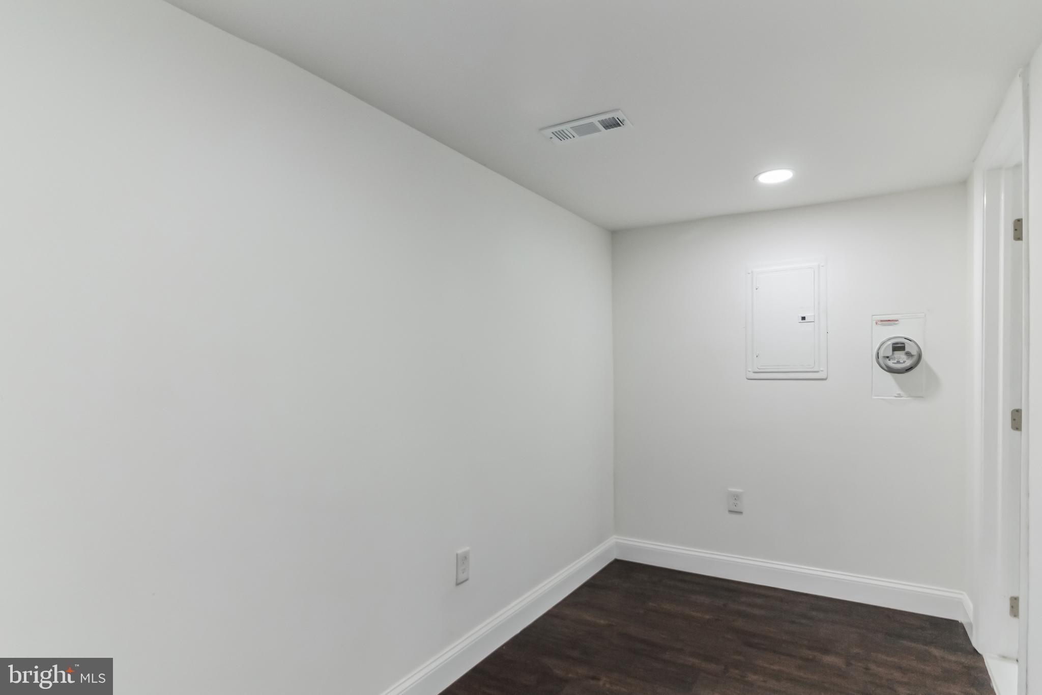 849 REINHARDT STREET