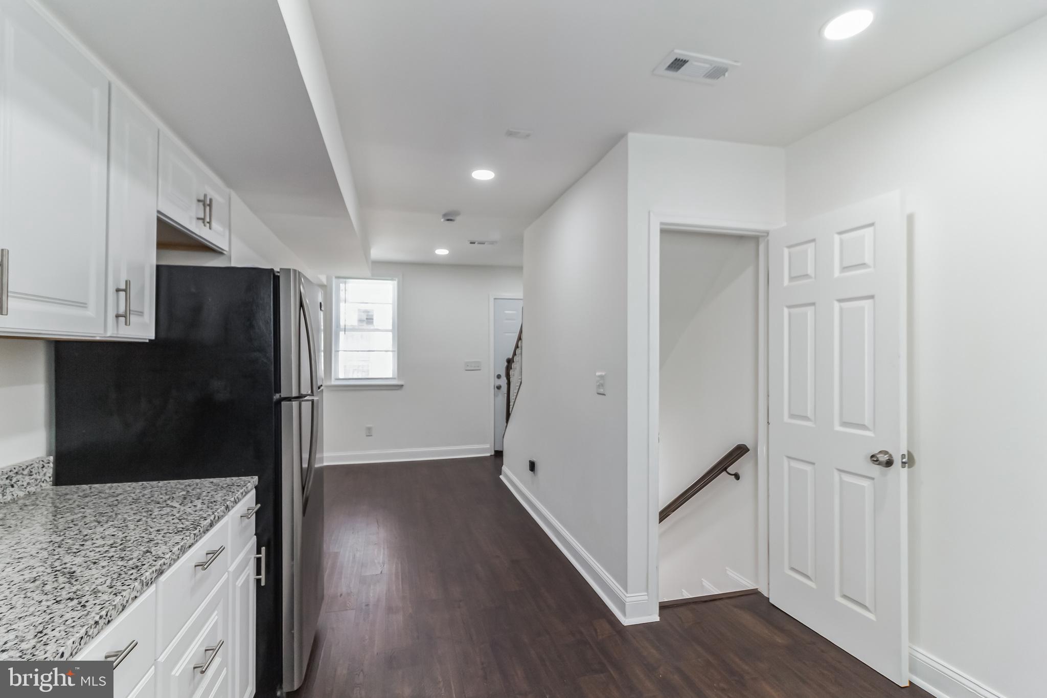849 REINHARDT STREET