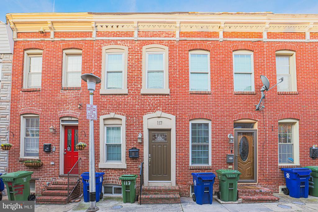 117 BRADFORD STREET N