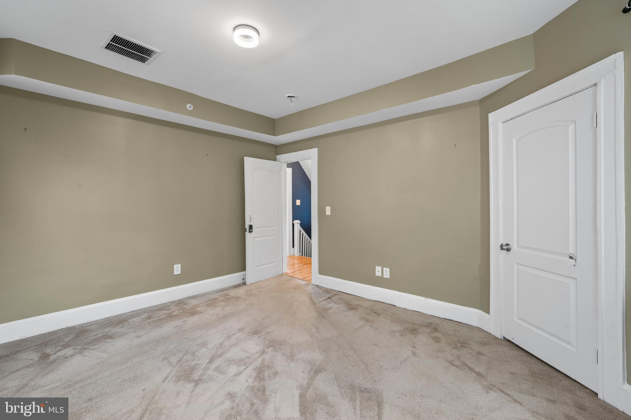 4307 FOREST PARK