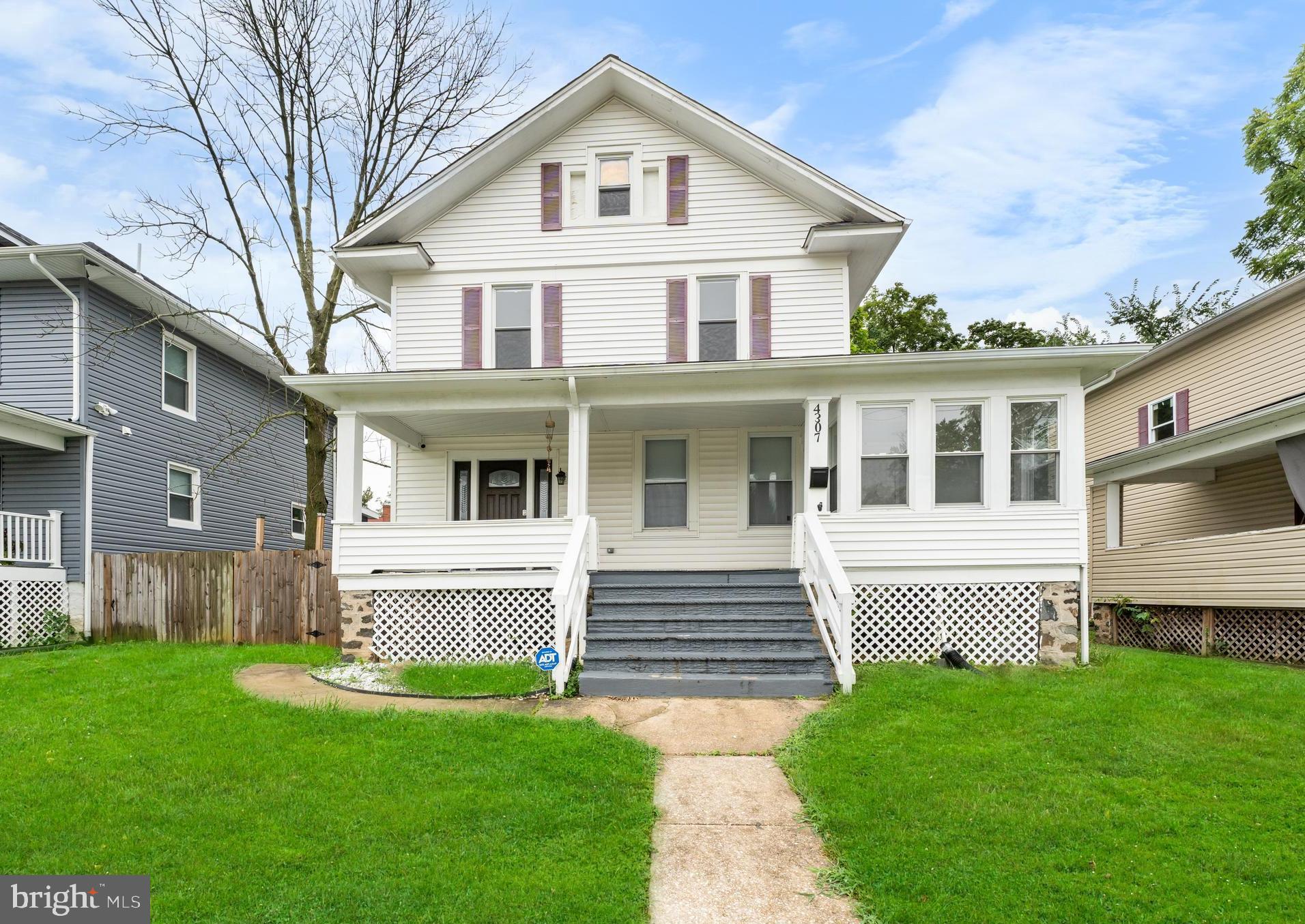 4307 FOREST PARK
