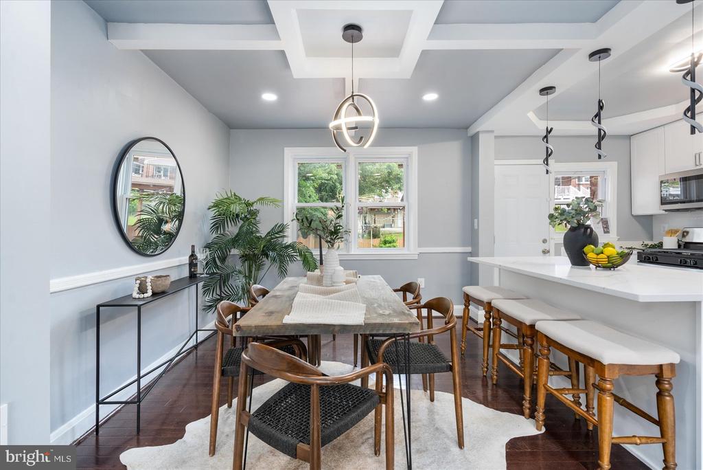 1214 GLENHAVEN ROAD