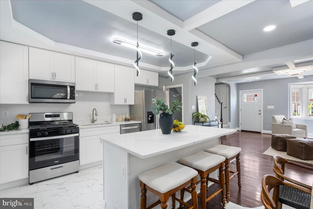1214 GLENHAVEN ROAD