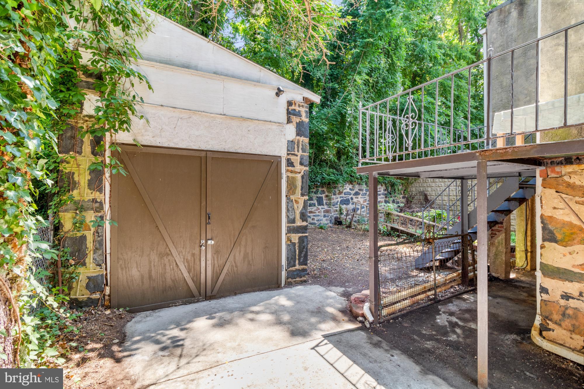 4024 ECHODALE AVENUE