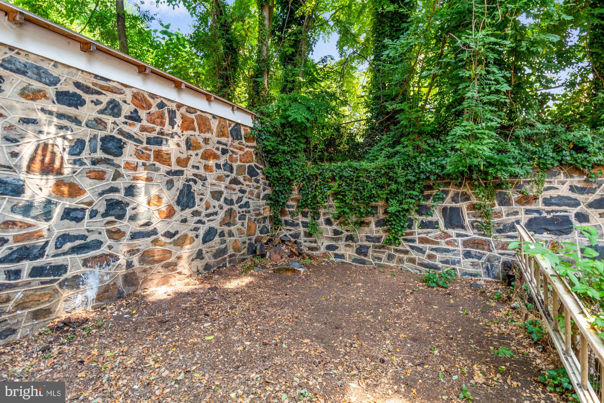 4024 ECHODALE AVENUE