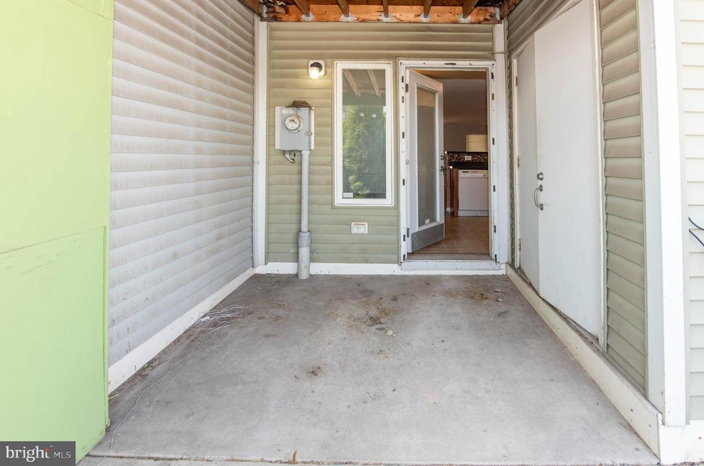 3553 6TH STREET