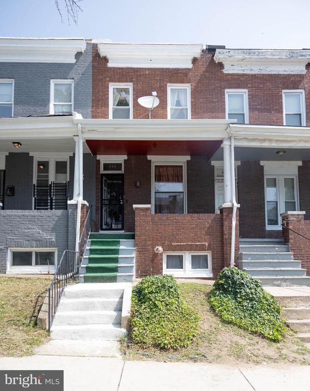 654 BARTLETT AVENUE