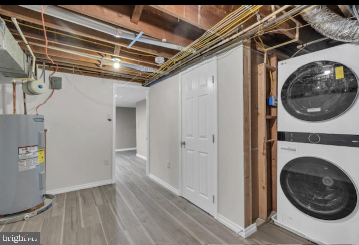 2923 EDGECOMBE CIRCLE N