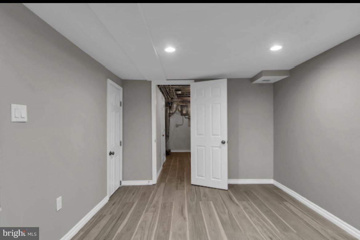 2923 EDGECOMBE CIRCLE N