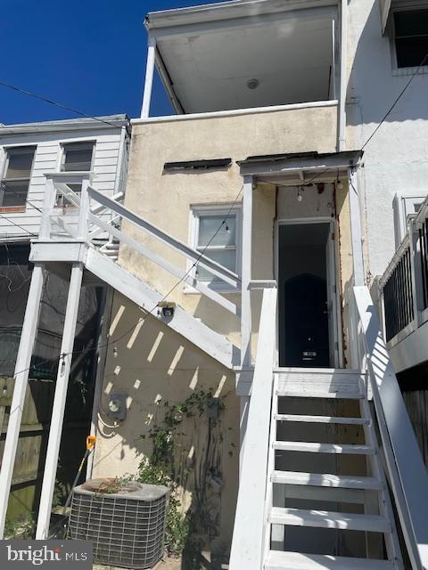 825 W 35TH STREET