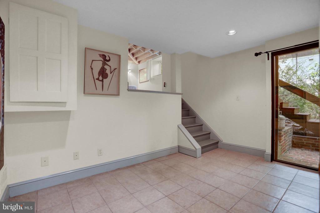 204 LONGWOOD RD,CITY