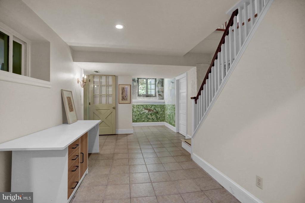 204 LONGWOOD RD,CITY