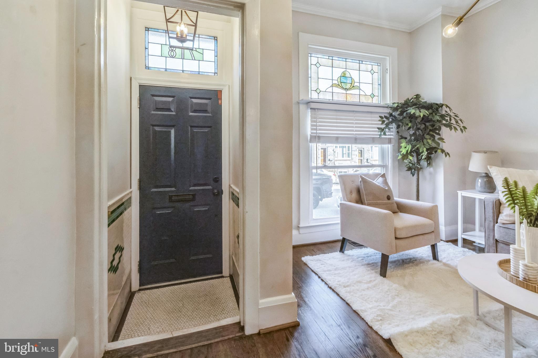 718 S ELLWOOD AVENUE