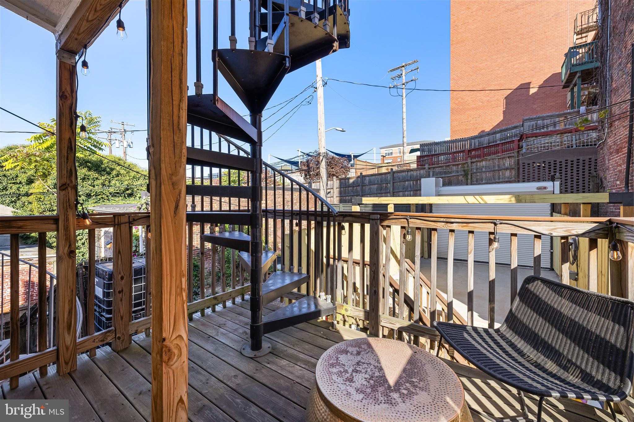 1638 E BALTIMORE STREET