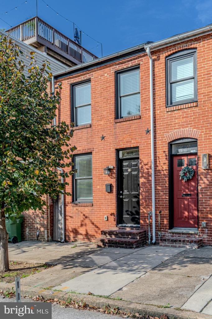 810 S POTOMAC STREET