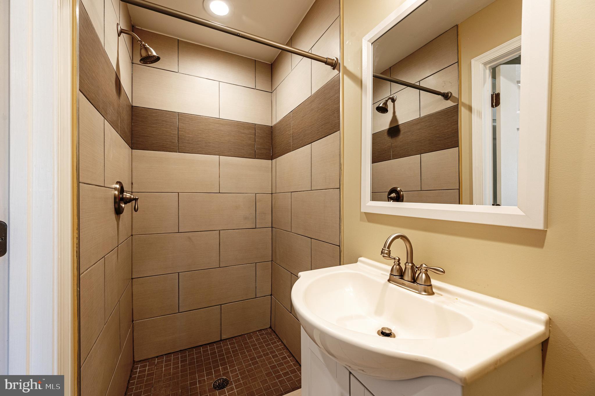 810 S POTOMAC STREET