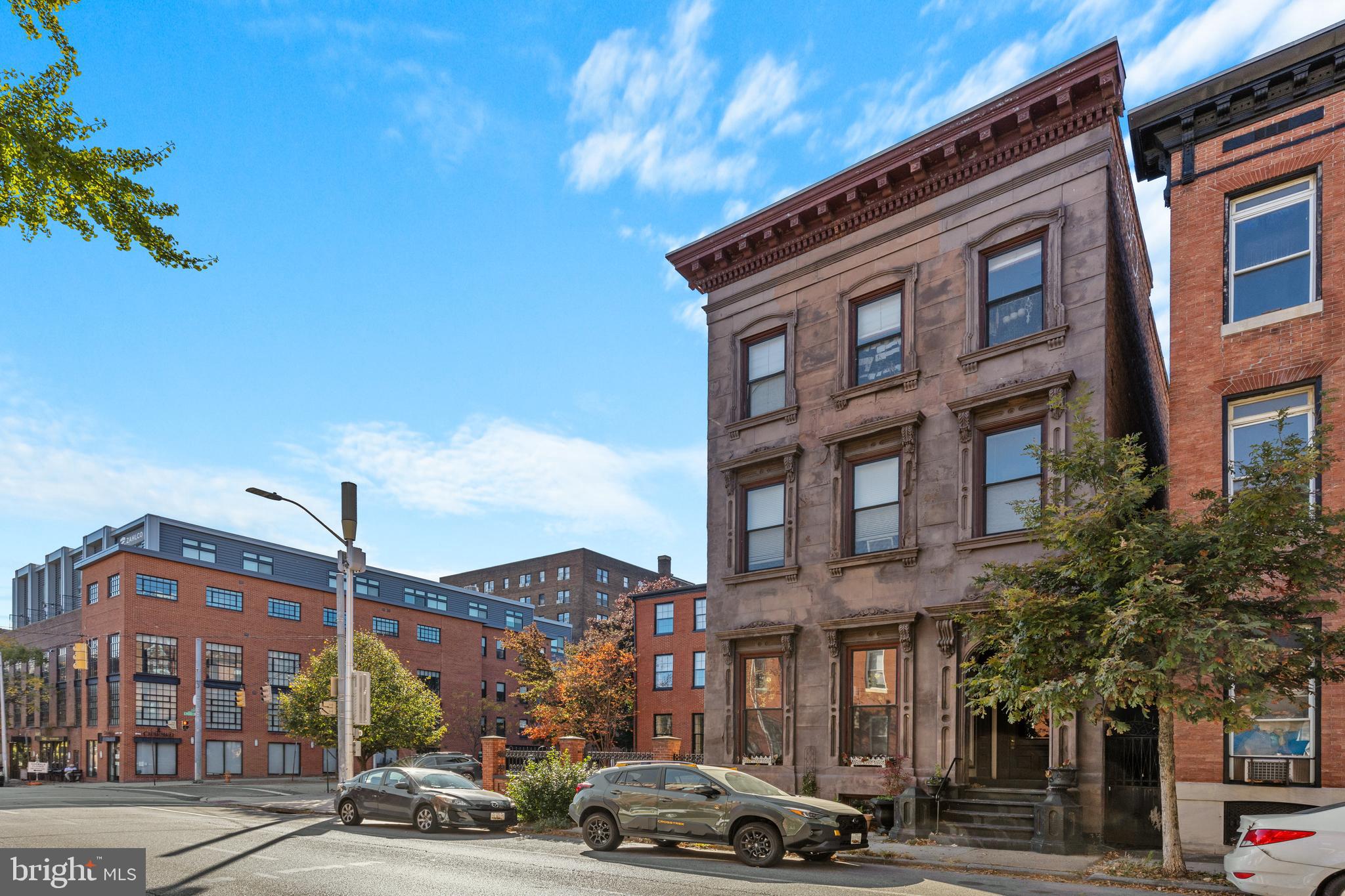 904 N CALVERT STREET 3