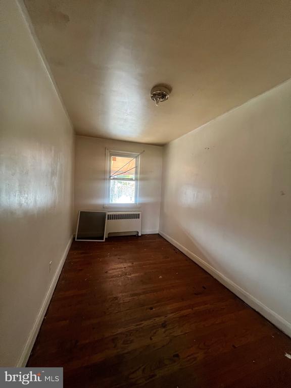 2811 E FEDERAL STREET