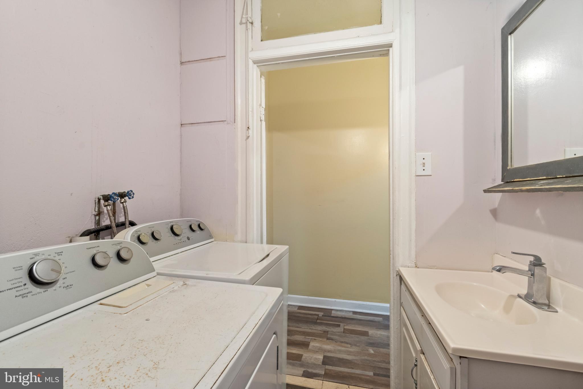 724 RESERVOIR STREET