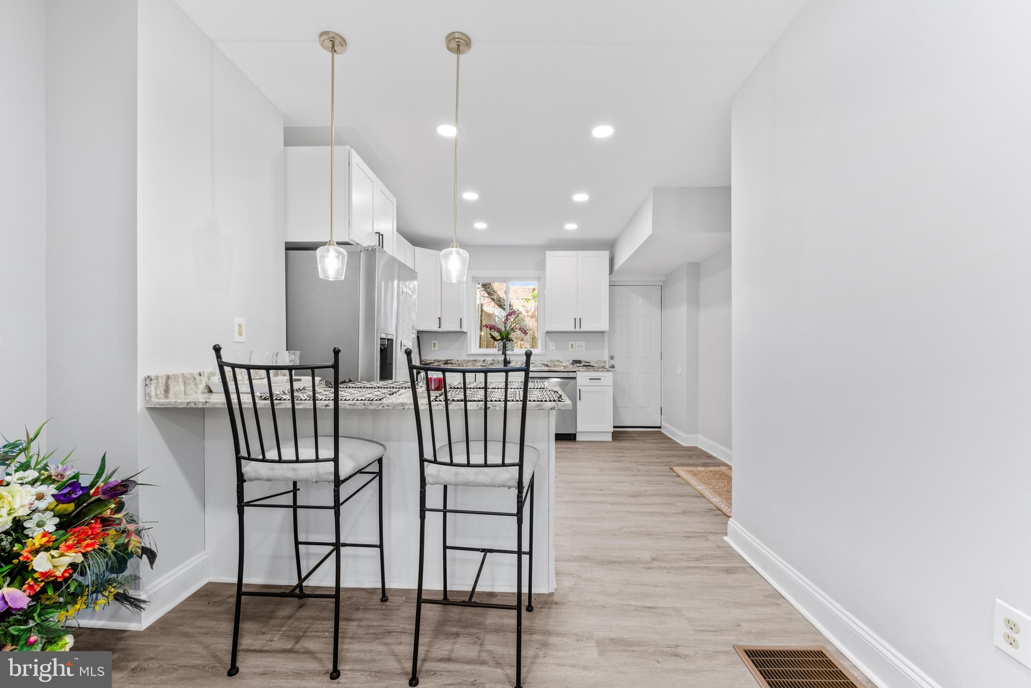 3104 ELLERSLIE AVENUE