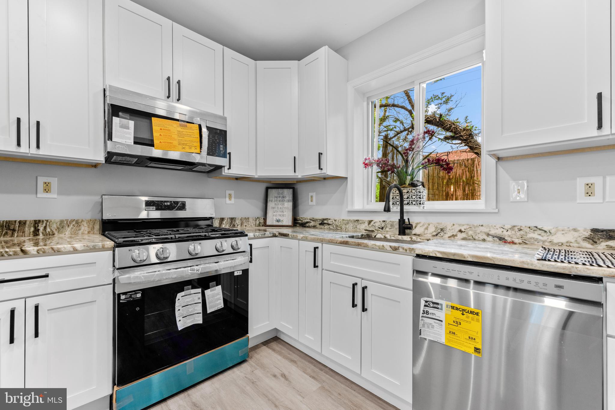 3104 ELLERSLIE AVENUE