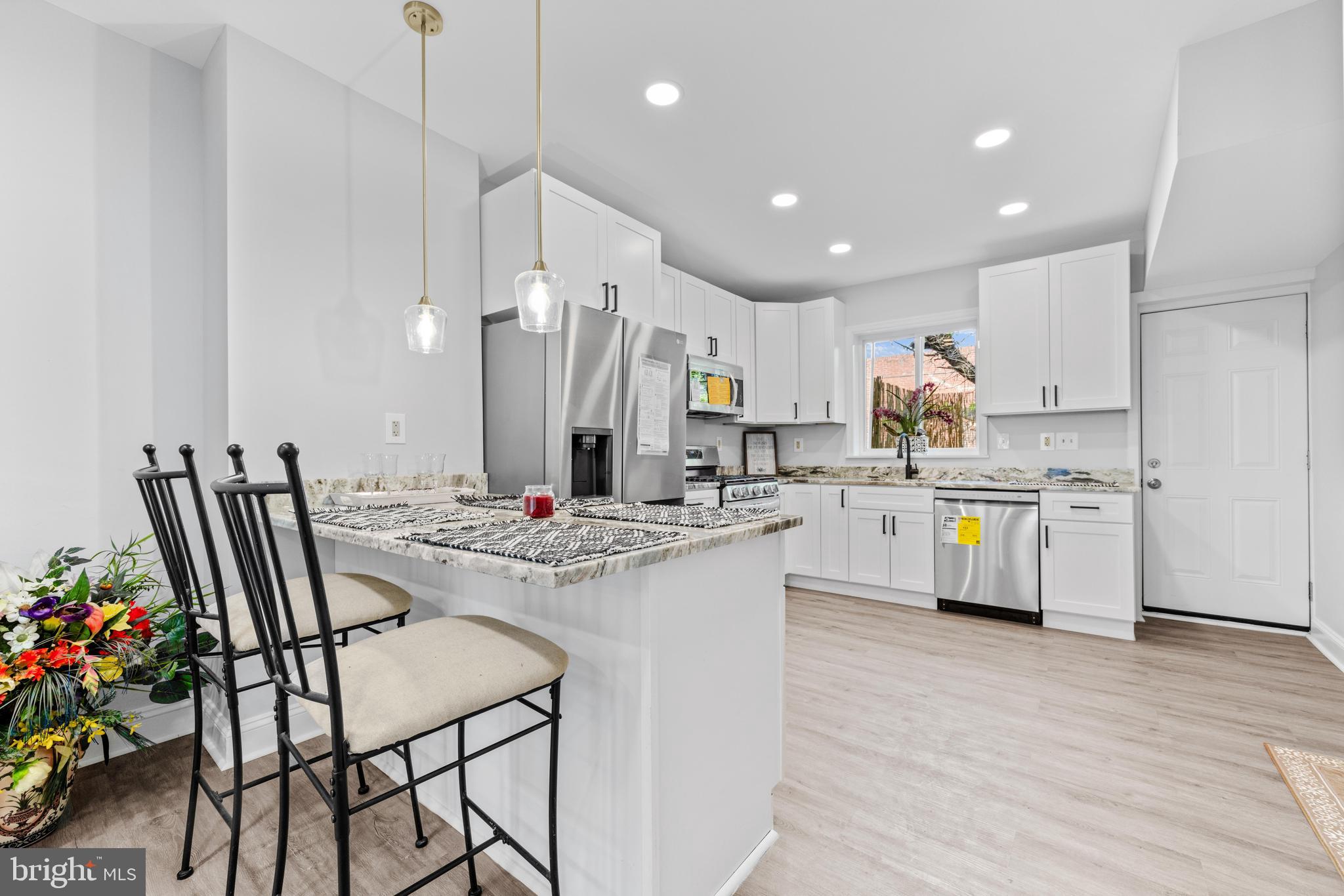 3104 ELLERSLIE AVENUE