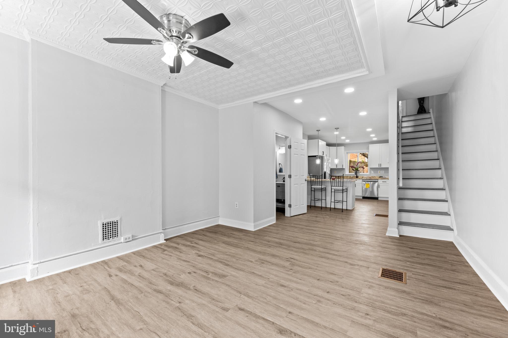 3104 ELLERSLIE AVENUE