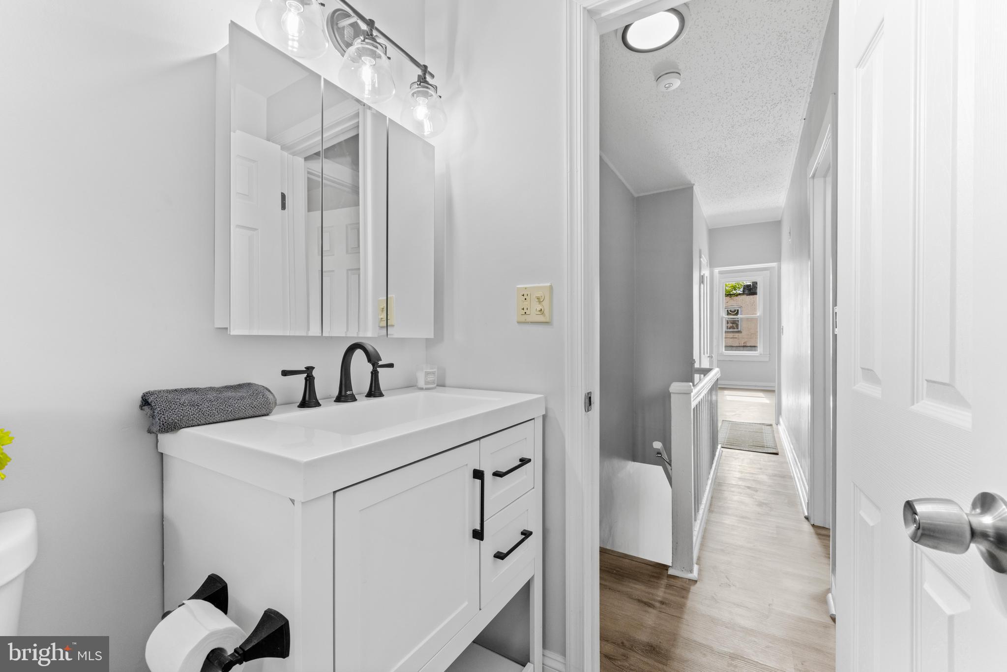 3104 ELLERSLIE AVENUE