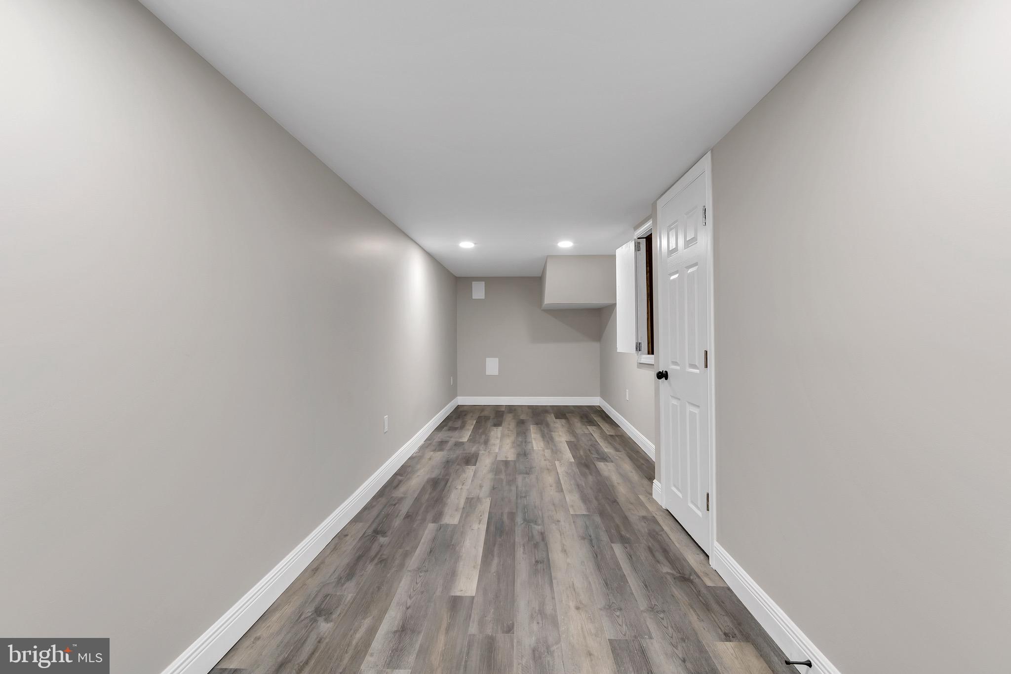 1110 N FULTON AVENUE