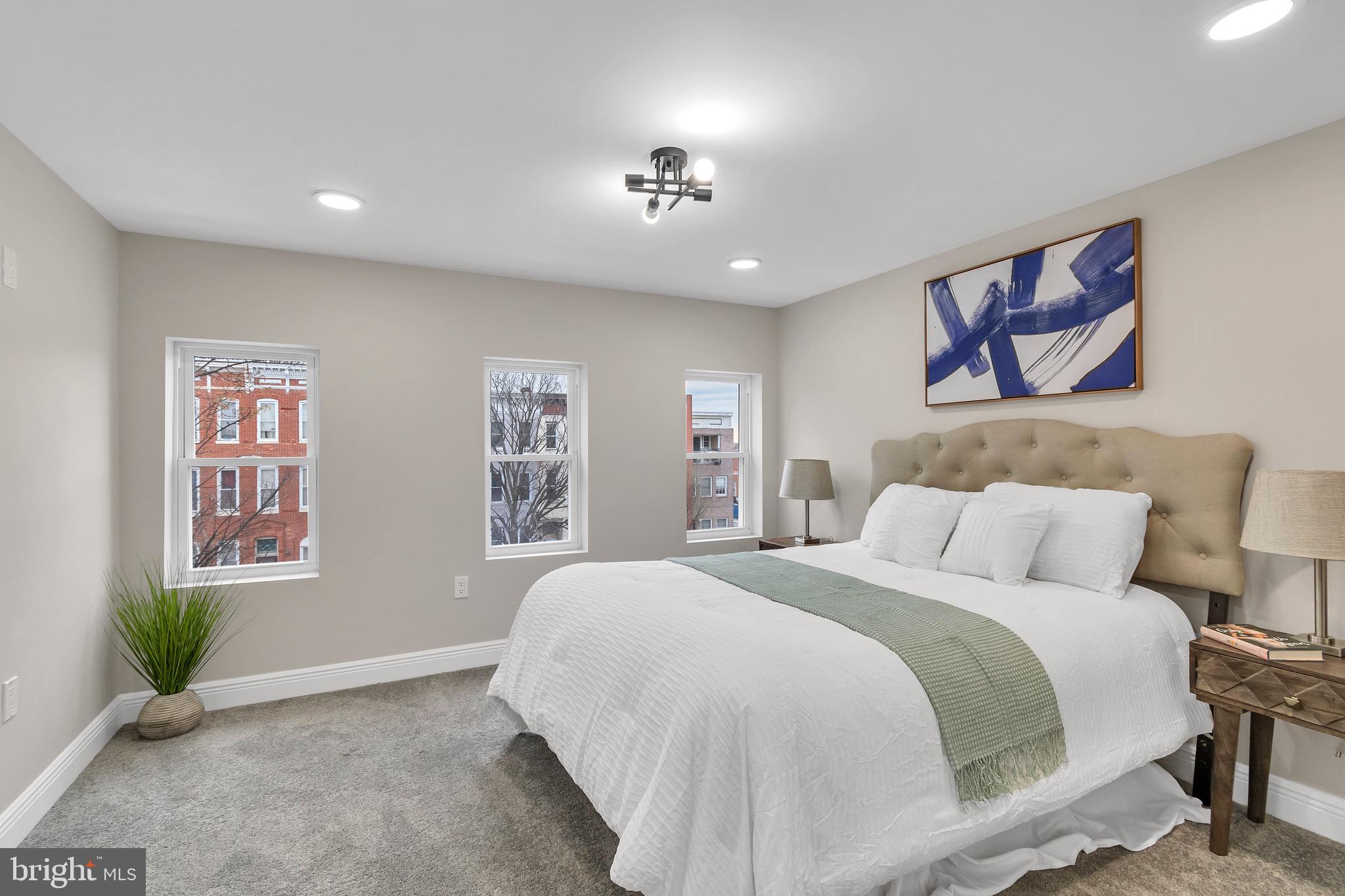 1110 N FULTON AVENUE