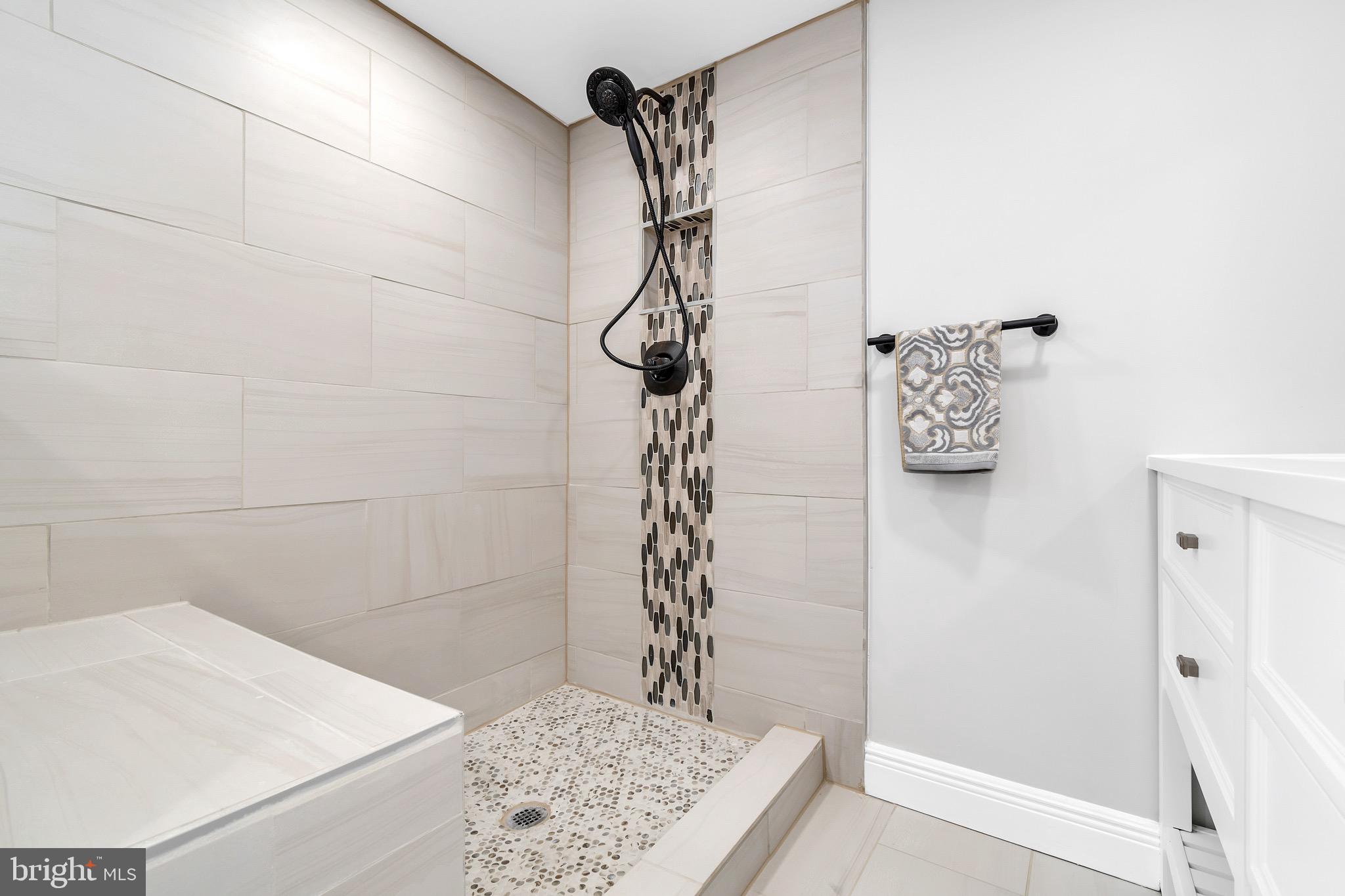 1110 N FULTON AVENUE