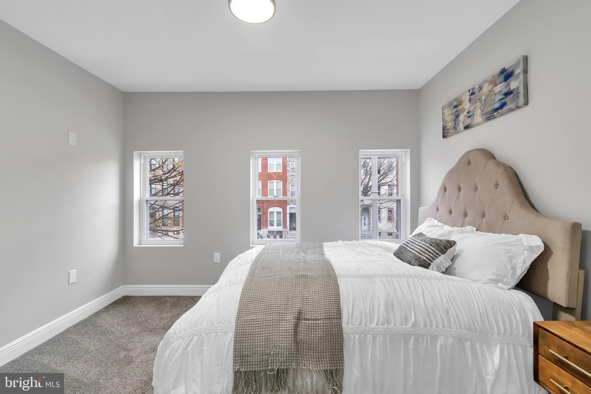 1110 N FULTON AVENUE