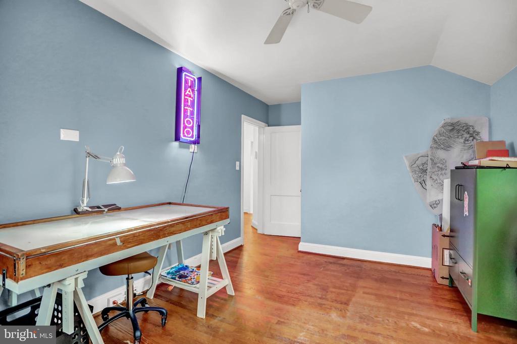 5008 BROADMOOR ROAD