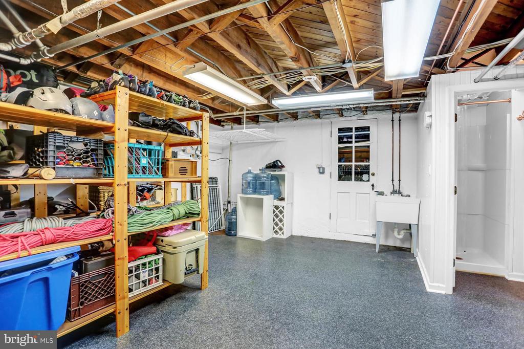 5008 BROADMOOR ROAD