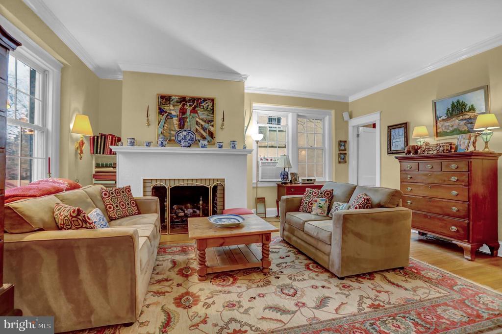 607 SOMERSET ROAD 2