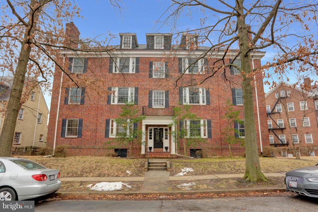 607 SOMERSET ROAD 2