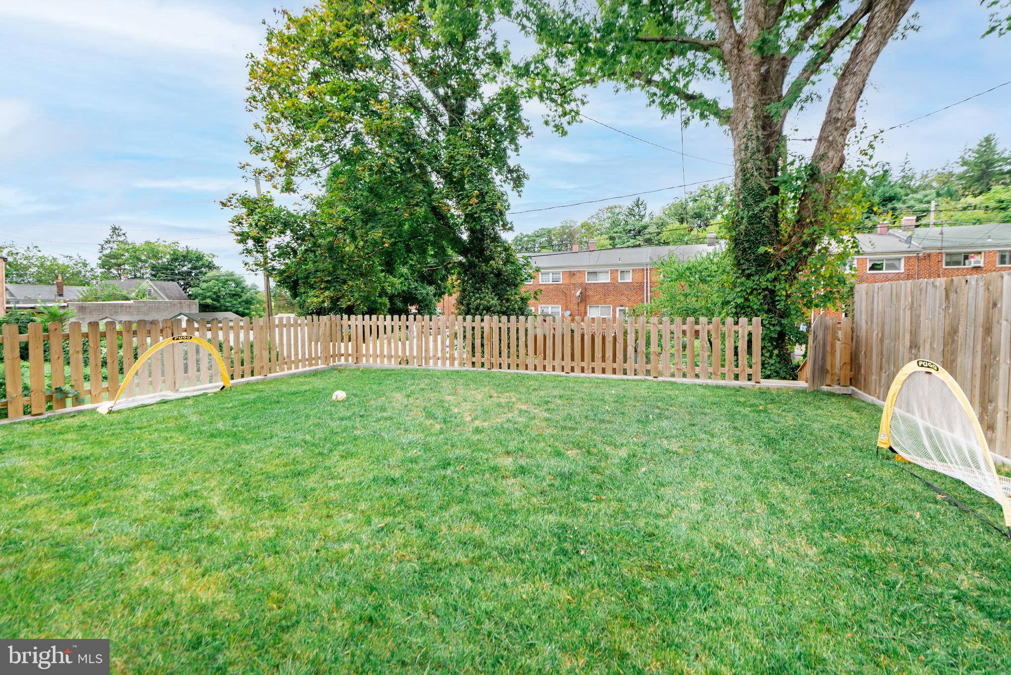 1010 ROLAND HEIGHTS AVENUE