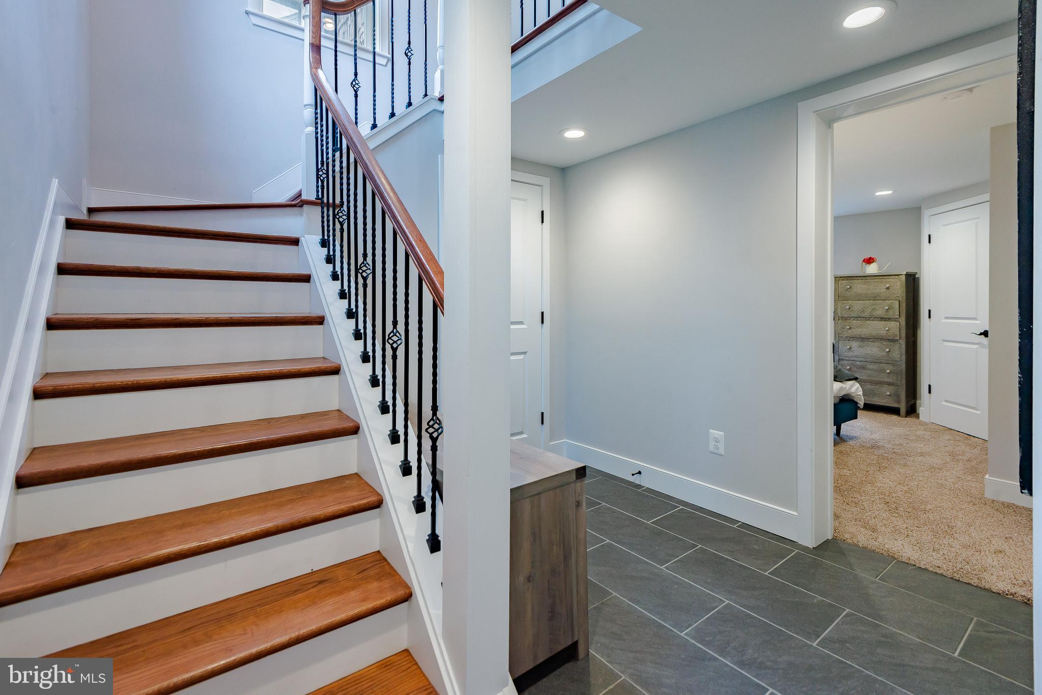 1010 ROLAND HEIGHTS AVENUE