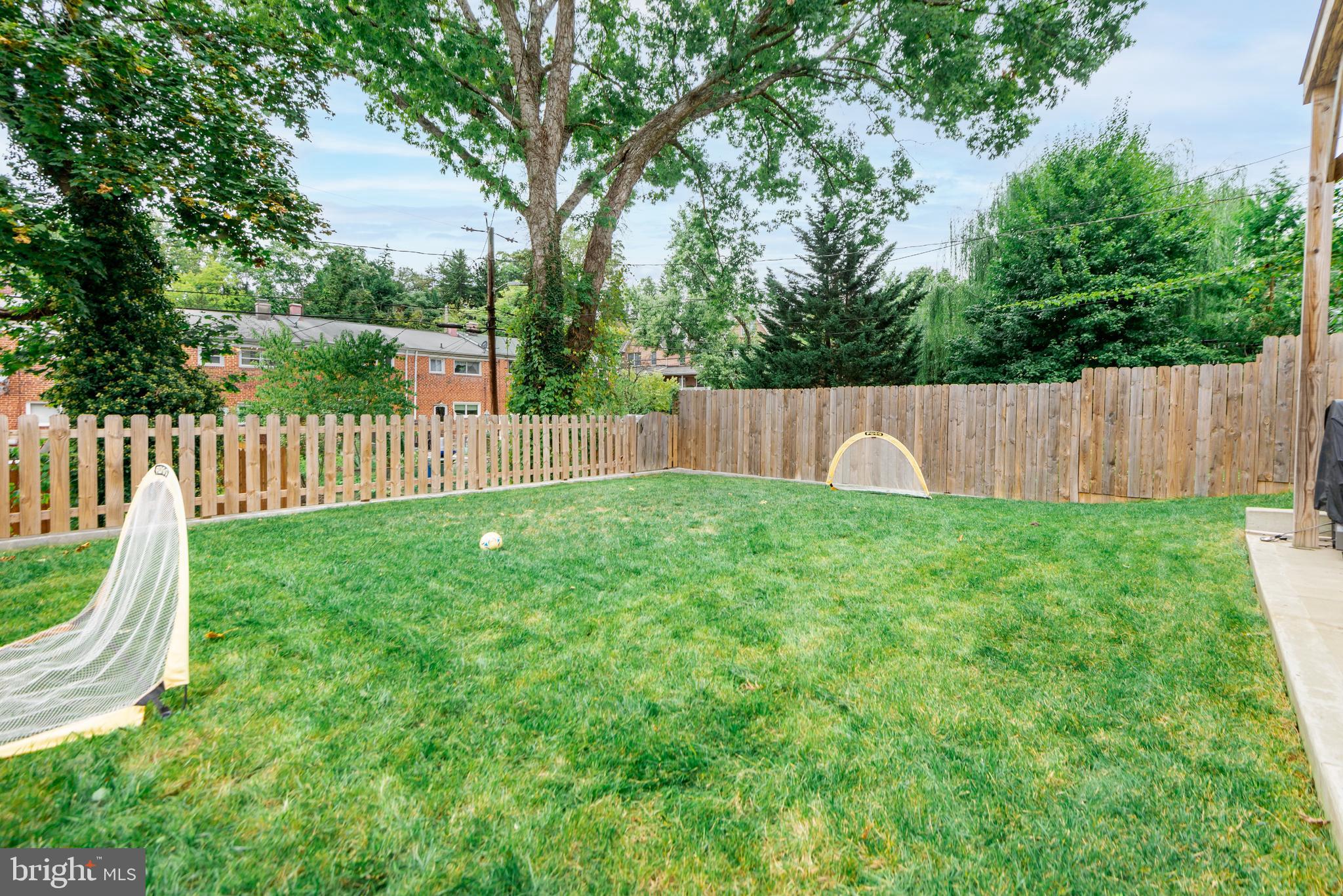 1010 ROLAND HEIGHTS AVENUE