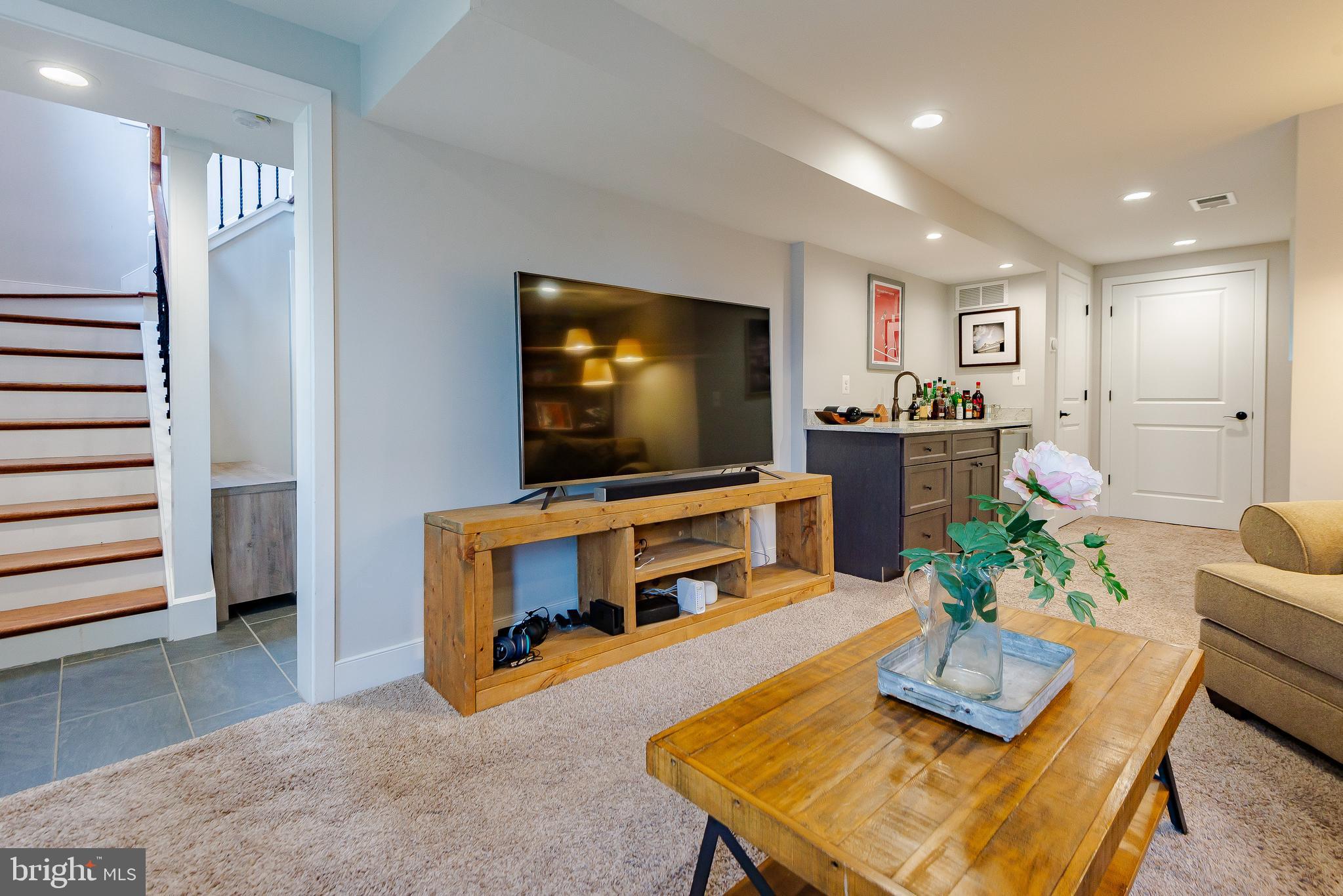 1010 ROLAND HEIGHTS AVENUE