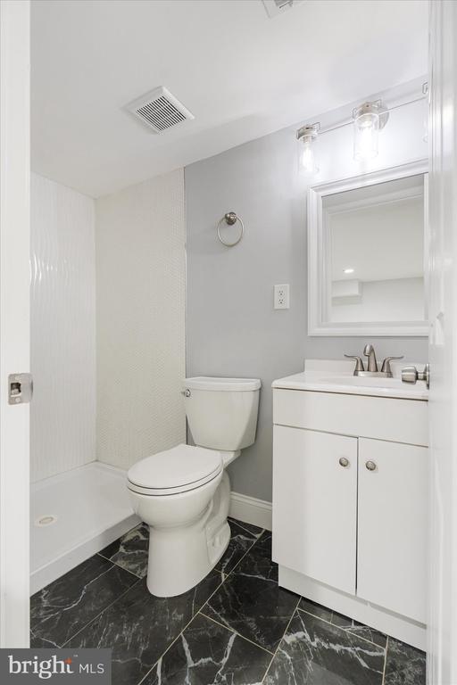 3834 DERBY MANOR DRIVE