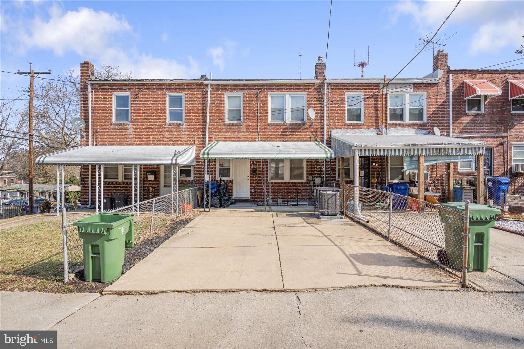 3834 DERBY MANOR DRIVE